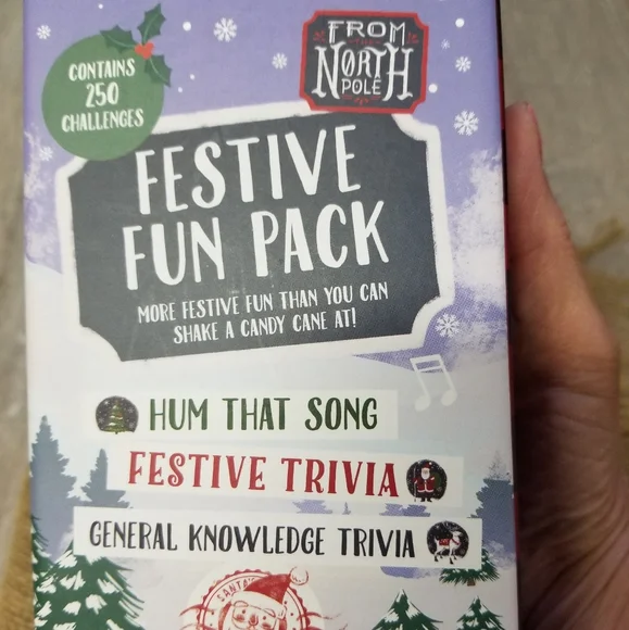 Festive Trivia Fun Pack - Picture 5 of 6